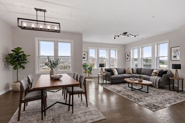 120 University Ave 2307, Westwood, MA 02090