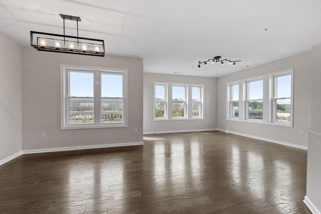 120 University Ave 2307, Westwood, MA 02090
