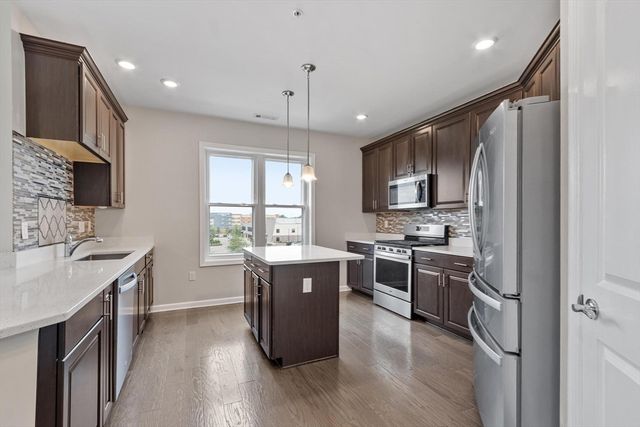 120 University Ave 2307, Westwood, MA 02090
