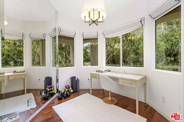 718 Palisades Drive, Pacific Palisades (los Angeles), CA 90272