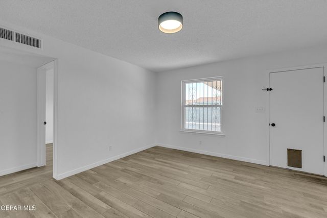 9408 LE SABRE Lane, El Paso, TX 79907