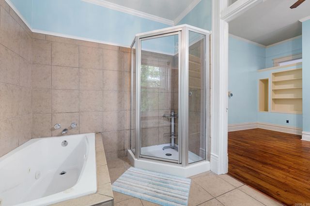 211 Barton Street, Little Rock, AR 72205