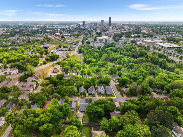 211 Barton Street, Little Rock, AR 72205