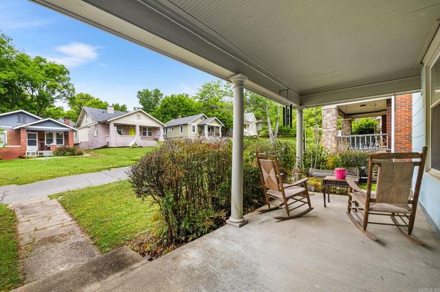 211 Barton Street, Little Rock, AR 72205