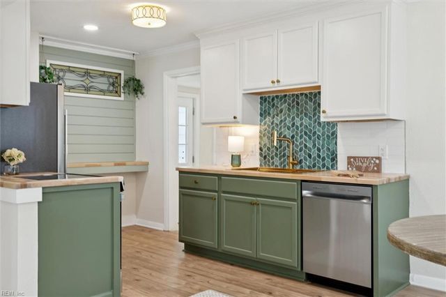 2201 Laguard DR, Hampton, VA 23661