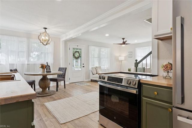 2201 Laguard DR, Hampton, VA 23661