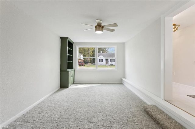 2201 Laguard DR, Hampton, VA 23661