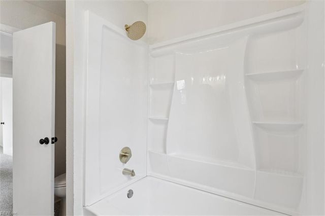 2201 Laguard DR, Hampton, VA 23661