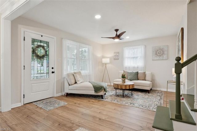 2201 Laguard DR, Hampton, VA 23661