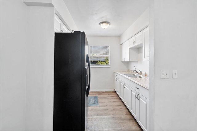 815 30th Court, West Palm Beach, FL 33407
