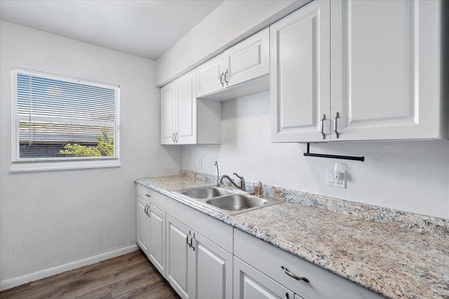 815 30th Court, West Palm Beach, FL 33407