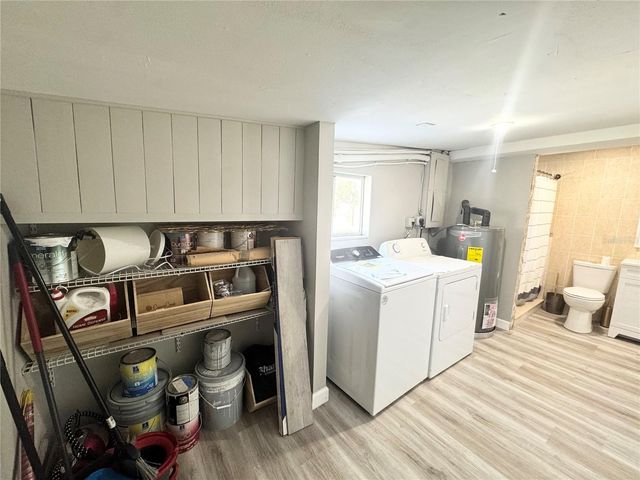 3913 S SHADE AVENUE, Sarasota, FL 34231