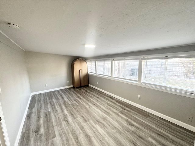 3913 S SHADE AVENUE, Sarasota, FL 34231