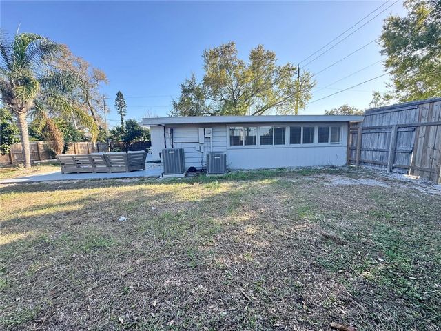 3913 S SHADE AVENUE, Sarasota, FL 34231