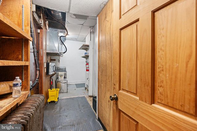 942 MARKET ST, Marcus Hook, PA 19061