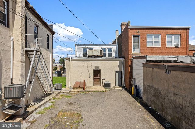 942 MARKET ST, Marcus Hook, PA 19061