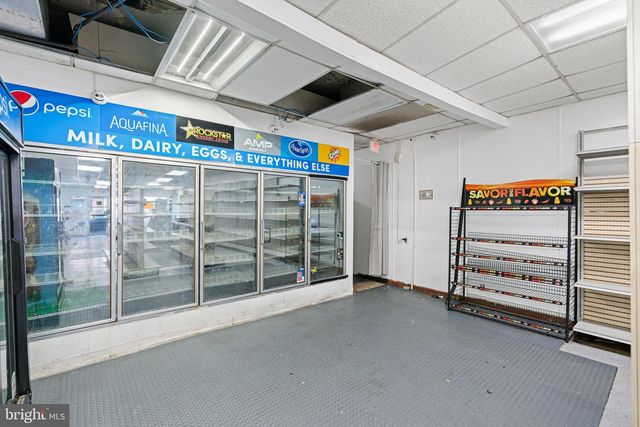 942 MARKET ST, Marcus Hook, PA 19061