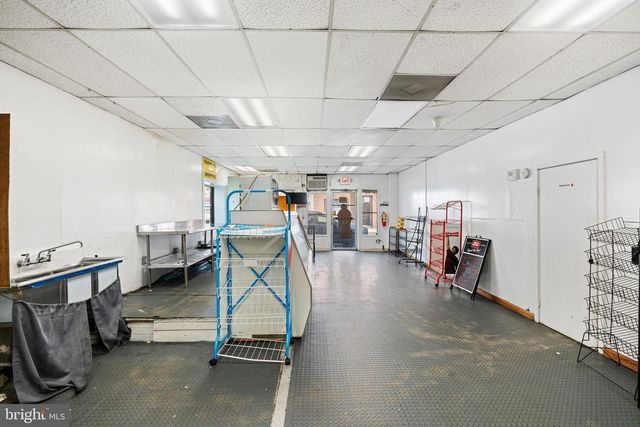 942 MARKET ST, Marcus Hook, PA 19061