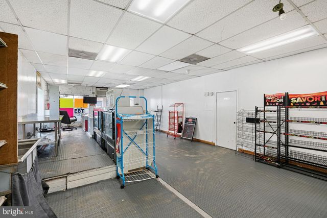 942 MARKET ST, Marcus Hook, PA 19061