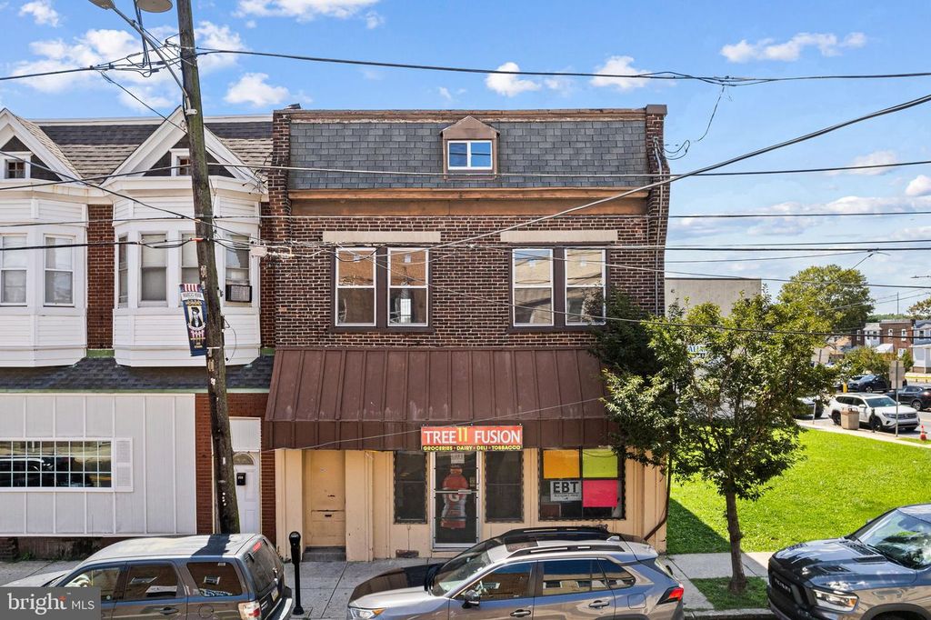 942 MARKET ST, Marcus Hook, PA 19061