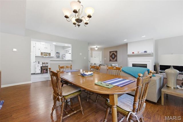 4501 Eli Drive G, St Louis, MO 63128