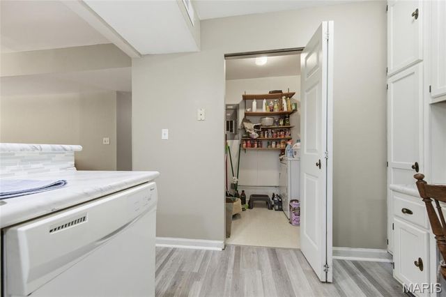 4501 Eli Drive G, St Louis, MO 63128
