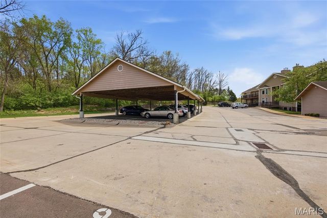 4501 Eli Drive G, St Louis, MO 63128