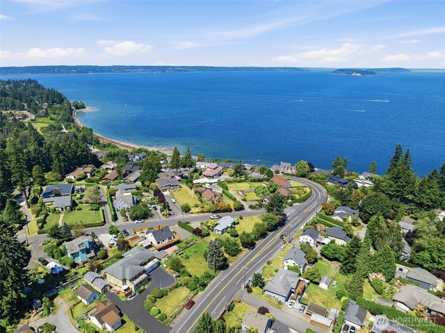 4417 Seahurst Avenue, Everett, WA 98203