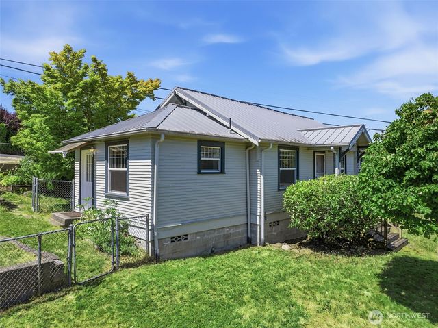 4417 Seahurst Avenue, Everett, WA 98203