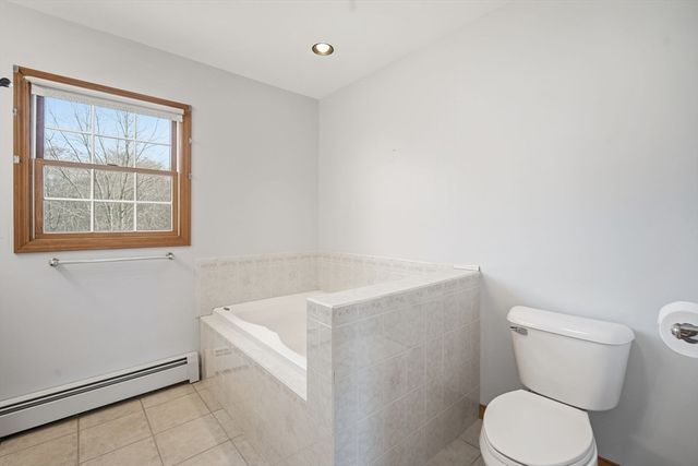 1070 Glendale Road, Wilbraham, MA 01095