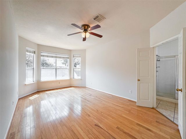 3015 Signal Hill Drive, Friendswood, TX 77546