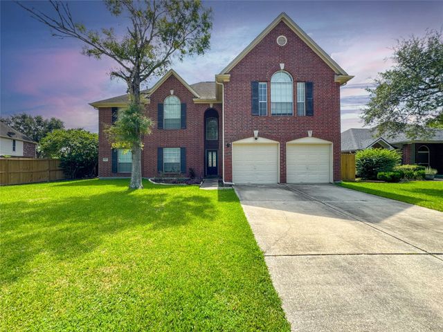3015 Signal Hill Drive, Friendswood, TX 77546