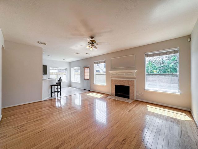 3015 Signal Hill Drive, Friendswood, TX 77546