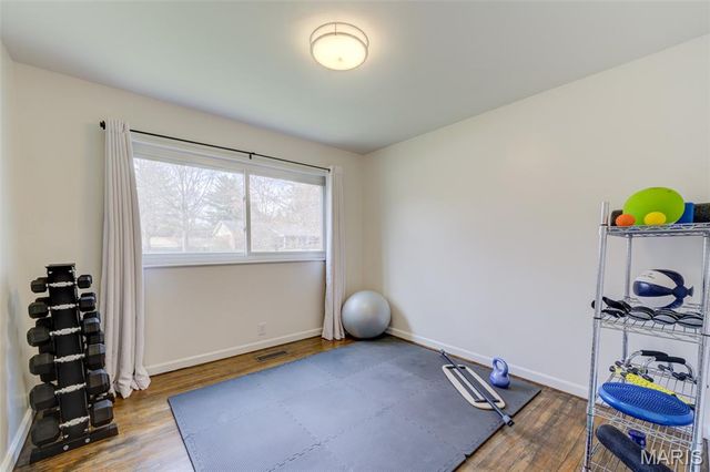 323 Chipley Circle, Ballwin, MO 63011