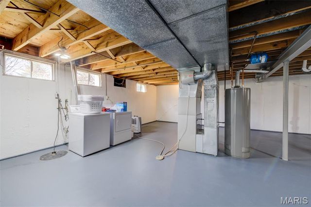 323 Chipley Circle, Ballwin, MO 63011