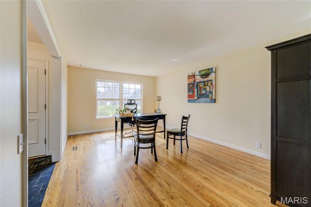 323 Chipley Circle, Ballwin, MO 63011