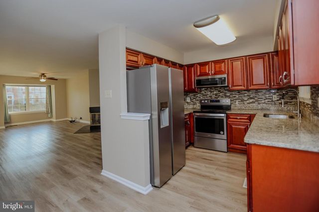 4 CASHELL CT, Nottingham, MD 21236