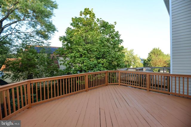 4 CASHELL CT, Nottingham, MD 21236