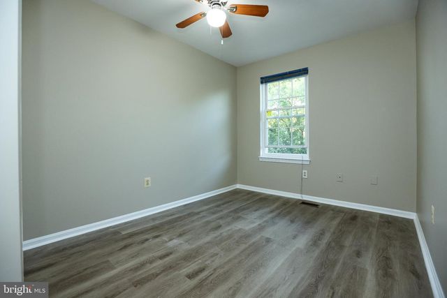 4 CASHELL CT, Nottingham, MD 21236