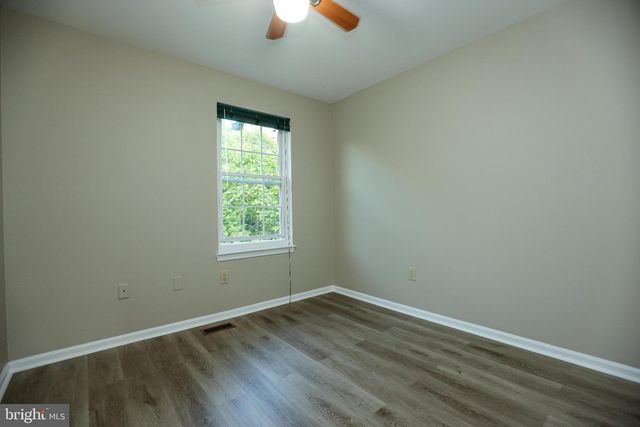 4 CASHELL CT, Nottingham, MD 21236