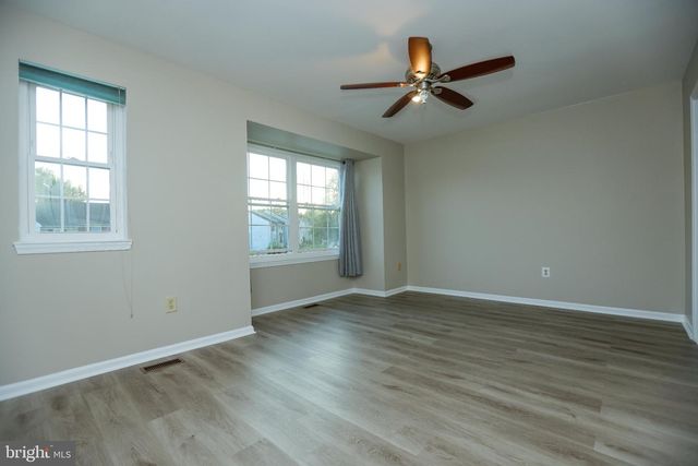4 CASHELL CT, Nottingham, MD 21236
