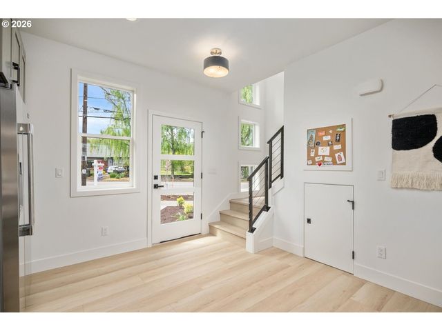 7305 N Willamette Blvd, Portland, OR 97203