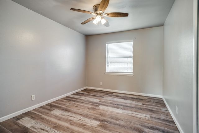 266 W Fulton Street, Van Alstyne, TX 75495