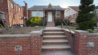 50-27 192nd Street, Fresh Meadows, NY 11365
