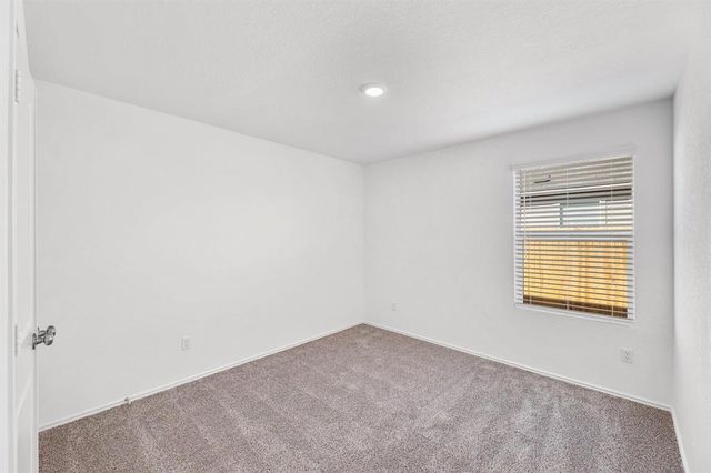 303 Chickasaw LN, Hutto, TX 78634