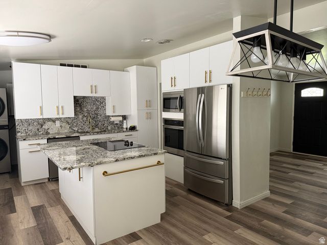 1833 W CHATEAU AVE, Taylorsville, UT 84129