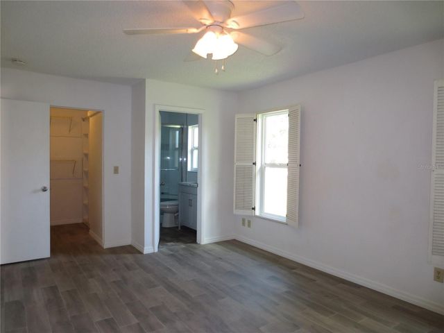 2820 LOMOND DRIVE, Palm Harbor, FL 34684