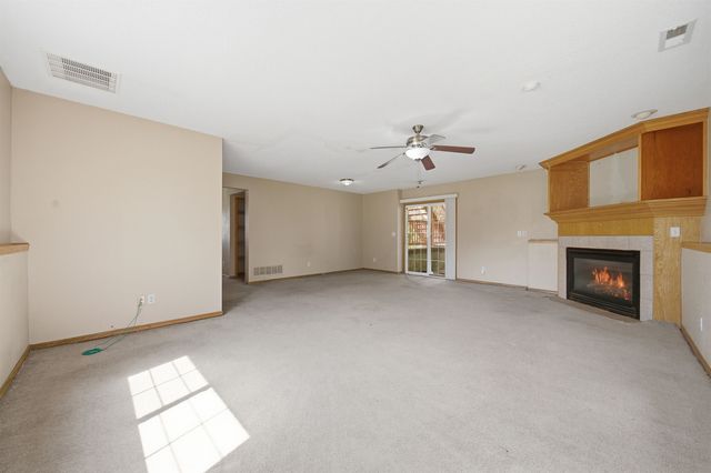 1942 S Chateau St, Wichita, KS 67207