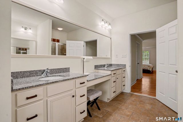 4 Poppy Lane, Wallingford, CT 06492