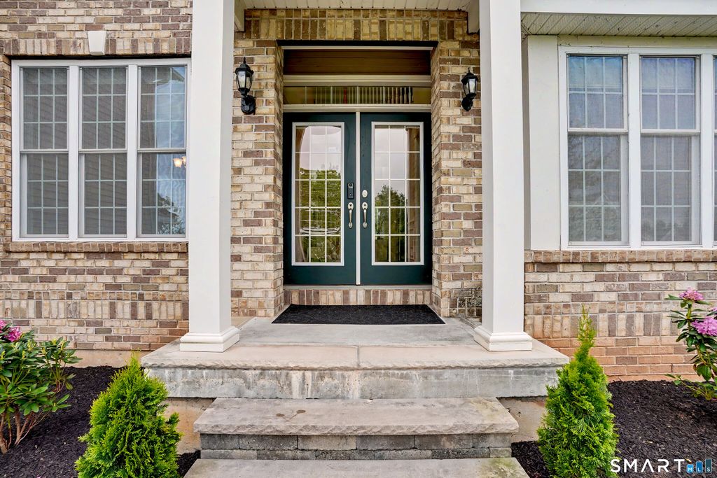 4 Poppy Lane, Wallingford, CT 06492